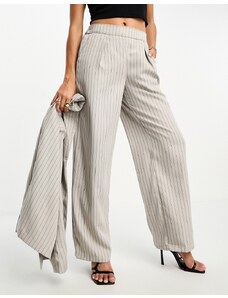 Vero Moda - Pantaloni a fondo ampio comodi grigio gessato in coordinato