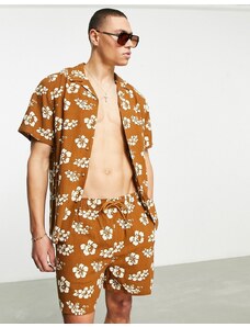 ASOS DESIGN - Camicia comoda in misto lino con rever marrone a fiori stile hawaiano in coordinato-Brown