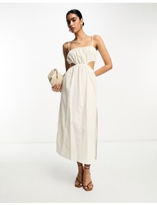 Pretty Lavish - Vestito al polpaccio color ostrica arricciato con cut-out-Bianco