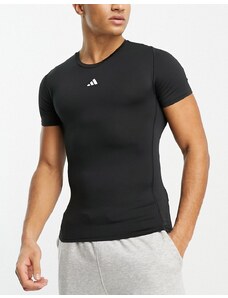 adidas performance adidas Training - T-shirt nera in tessuto Techfit-Black