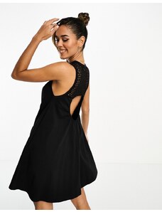 ASOS DESIGN - Vestito corto nero senza maniche con dettaglio all'uncinetto sul collo