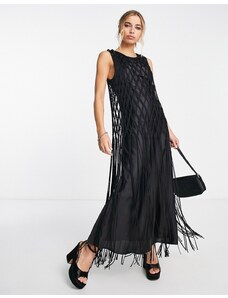 ASOS DESIGN - Vestito lungo in raso nero con dettaglio macramé