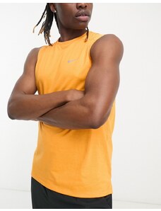 Nike Running - Run Division Rise 365 Dri-FIT - Top senza maniche arancione