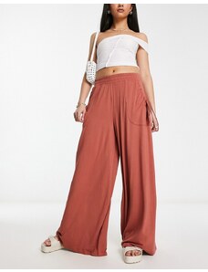 ASOS DESIGN - Pantaloni a fondo ampio color ruggine con tasche e vita arricciata-Rosso