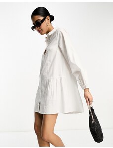 ASOS DESIGN - Vestito camicia corto a punto smock bianco con bottoni e dettaglio raccolto