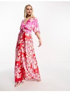 Hope & Ivy - Vestito lungo con maniche a kimono rosa e rosso a fiori a contrasto-Multicolore