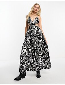 Miss Selfridge - Vestito lungo da festival testurizzato bianco e nero zebrato con cut-out e fascette sottili-Multicolore