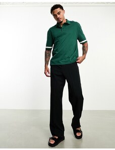 ASOS DESIGN - Polo comoda kaki con bordi a contrasto-Verde