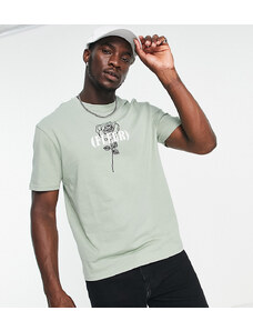 Another Influence Tall - T-shirt squadrata con stampa grafica, colore verde pallido