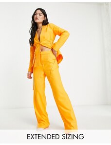 Vero Moda X Joann Van Den Herik - Pantaloni sartoriali a fondo ampio arancioni in coordinato-Arancione