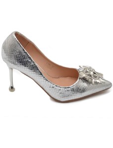 Malu Shoes Decolette' scarpa donna in laminato lucido cocco argento gioiello spilla bussola argento in punta tacco sottile 12 cm