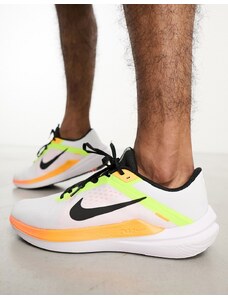 Nike Running - Air Winflo 10 - Sneakers bianche e arancioni-Arancione