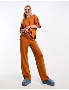 Vero Moda - Pantaloni a fondo ampio in jersey morbidissimo color ruggine in coordinato-Brown