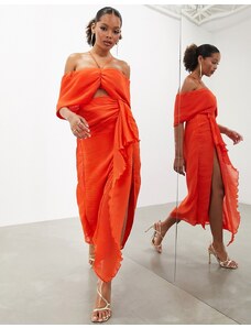 ASOS EDITION - Vestito lungo plissé arricciato arancione con scollo Bardot