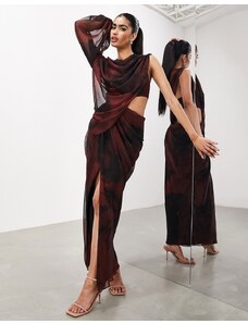 ASOS EDITION - Vestito lungo asimmetrico con una manica lunga drappeggiato a fiori sfumati rossi con dettaglio alla greca-Multicolore