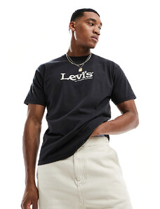 Esclusiva Levi's x ASOS - T-shirt nera con logo rétro sul petto-Nero