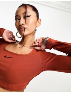 Nike - Dance - Crop top a maniche lunghe arancione