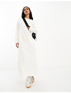 ASOS DESIGN - Vestito midi felpato bianco con tasche