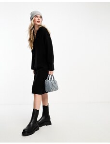 Monki - Vestito midi a maniche lunghe con colletto stile polo in maglia nero
