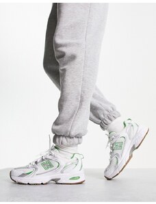 In esclusiva per ASOS - New Balance - 530 - Sneakers bianche e verde pastello