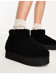 SIMMI Shoes Simmi London - Pantofole stile stivaletto nere con suola platform-Nero
