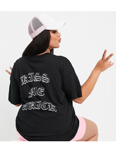 New Girl Order Curve New Girl Order Plus - T-shirt oversize con stampa "Kiss Me Quick" sul retro-Nero