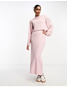 ASOS DESIGN - Vestito lungo oversize 2 in 1 a coste in tessuto bouclé rosa