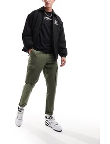 New Look - Pantaloni cargo kaki scuro con fondo elasticizzato-Verde