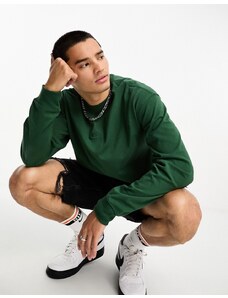 Nike - Premium Essentials - Maglietta a maniche lunghe verde con logo