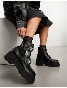 Tommy Jeans - Stivali neri con dettagli in metallo e suola spessa-Nero