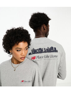 New Balance - NB Place Like Home - T-shirt a maniche lunghe unisex oversize grigio mélange e blu navy - In esclusiva per ASOS