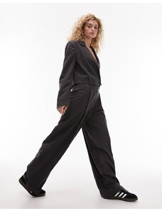 Topshop - Pantaloni a fondo ampio grigio antracite a pieghe in coordinato-Nero