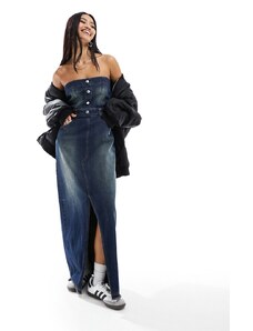 Miss Selfridge - Vestito lungo di jeans a fascia con bottoni lavaggio blu effetto sporco