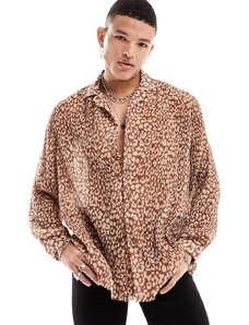 ASOS DESIGN - Camicia comoda plissé leopardata con rever-Marrone