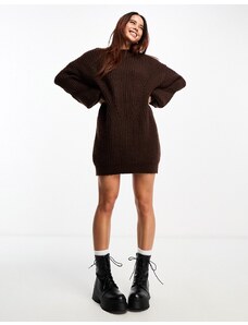 Miss Selfridge - Vestito corto extra largo in maglia spessa color cioccolato-Marrone