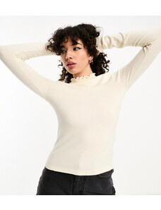 Vero Moda Tall - Top in maglia color crema con bordi smerlati-Bianco