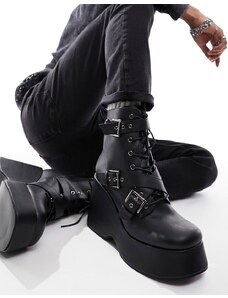 ASOS DESIGN - Stivali neri in pelle sintetica con tacco a zeppa e fibbie-Nero