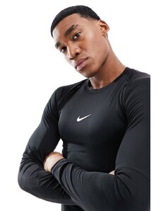 Nike Training Nike Pro Training - Dri-FIT - Maglietta nera a maniche lunghe con logo-Nero