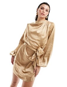 Pretty Lavish - Vestito corto allacciato in vita in raso oro opaco-Neutro