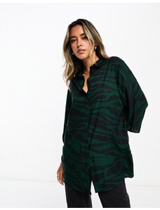 ASOS DESIGN - Camicia oversize verde zebrata a maniche lunghe-Multicolore