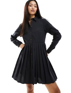 Miss Selfridge - Vestito camicia in popeline nero a pieghe