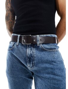 Calvin Klein Jeans - Cintura classica marrone da 38 mm arrotondata