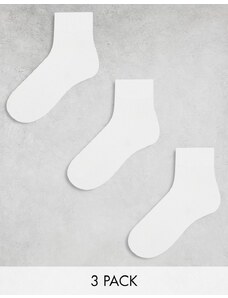 ASOS DESIGN - Confezione da 3 paia di calzini sportivi bianchi con base in spugna e supporto per arco plantare-Bianco