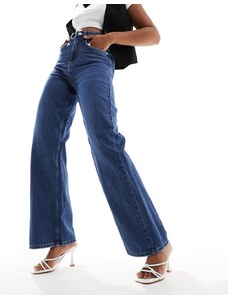 Vero Moda - Jeans a fondo ampio in denim blu scuro con stampa di rosa