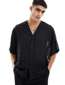 ASOS DESIGN - Camicia squadrata oversize a mezza manica con rever in seersucker di cotone nero