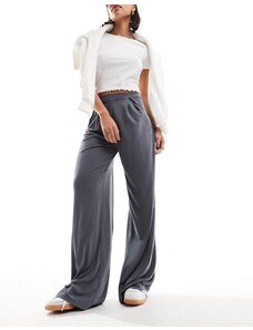 ASOS DESIGN - Pantaloni con fondo ampio in jersey cupro antracite-Grigio