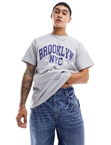 New Look - Brooklyn - T-shirt grigio mélange con grafica