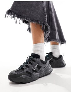 Nike - Tech Hera - Sneakers triplo nero