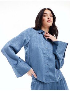 Vero Moda - Camicia in jacquard blu polvere con polsini ampi in coordinato