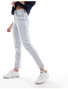 ASOS DESIGN - Jeans mom slim lavaggio blu chiaro